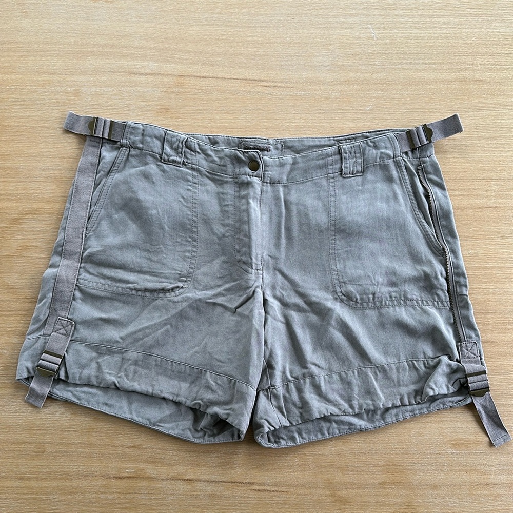 Silk Da-Nang Shorts